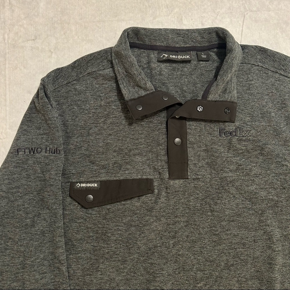 FedEx Ground Sz L Long Sleeve Fleece Pullover Delivery Employee Sweatshirt